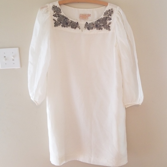 Rungolee Dresses & Skirts - 👗Rungolee beautifully beaded dress with pockets